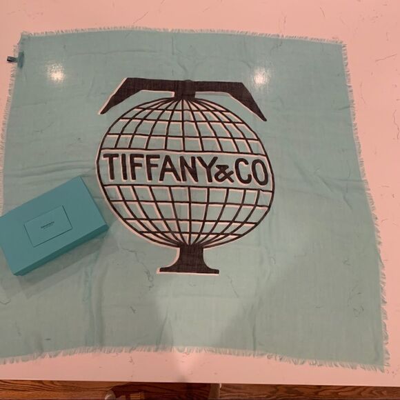 Tiffany & Co. Cashmere and Silk Scarf - New - Picture 5 of 12